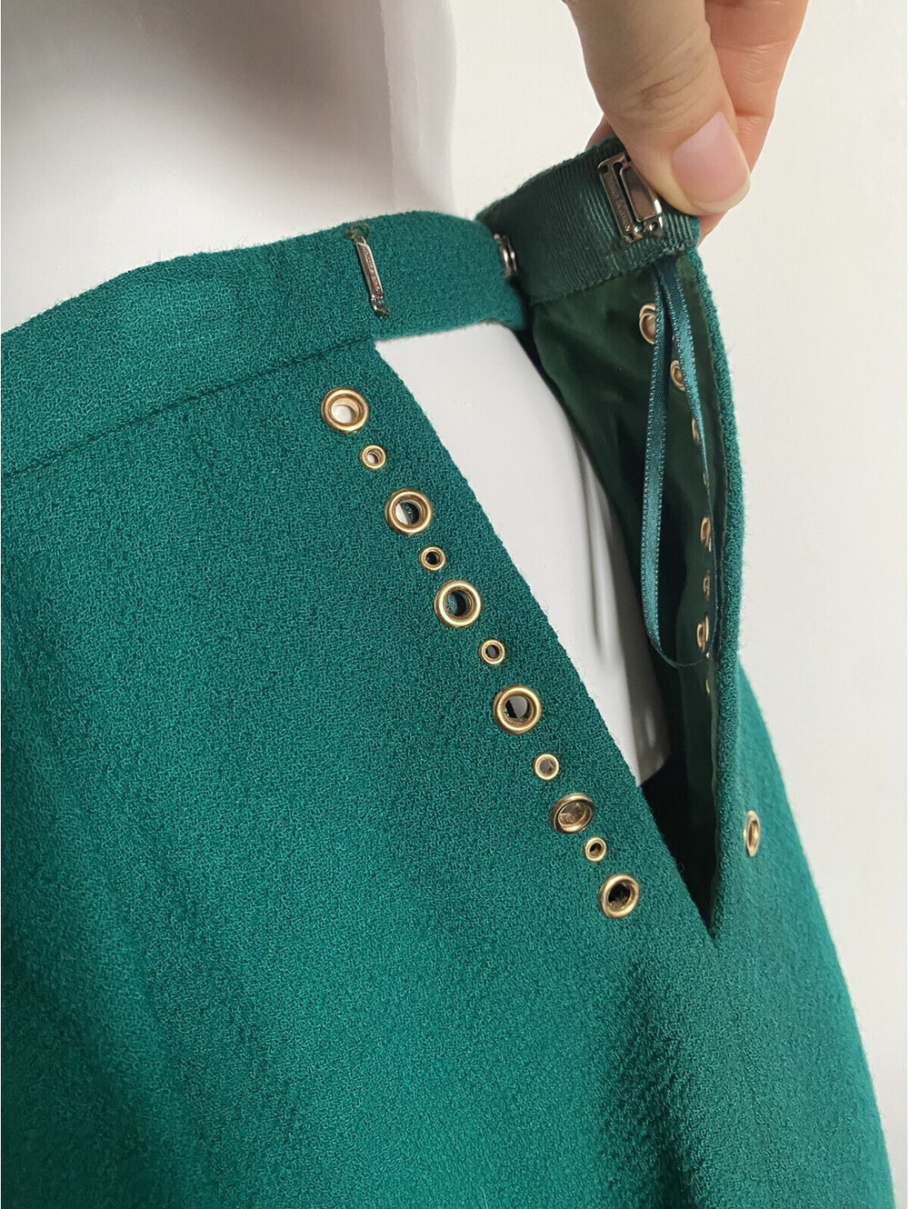 Vintage Louis Vuitton 2006 FR-36/38 Marc Jacobs Green Tray Asymmetrical Skirt - Picture 9 of 10